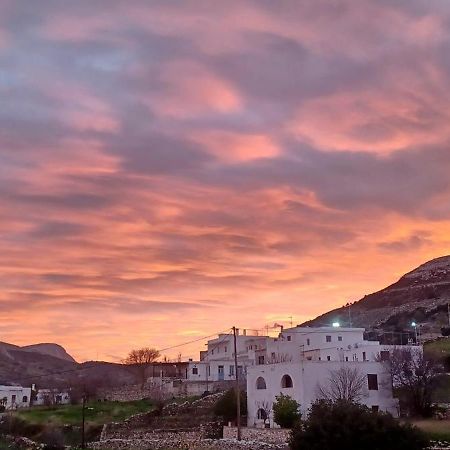 Imellos Aperathos Экстерьер фото