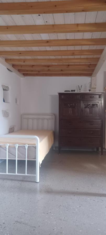 Imellos Aperathos Экстерьер фото